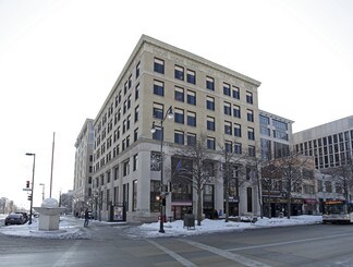 Plus de détails pour 1 W Main St, Madison, WI - Bureau à louer