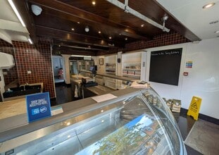 39 High St, Godalming à louer Photo intérieure– Image 1 sur 5