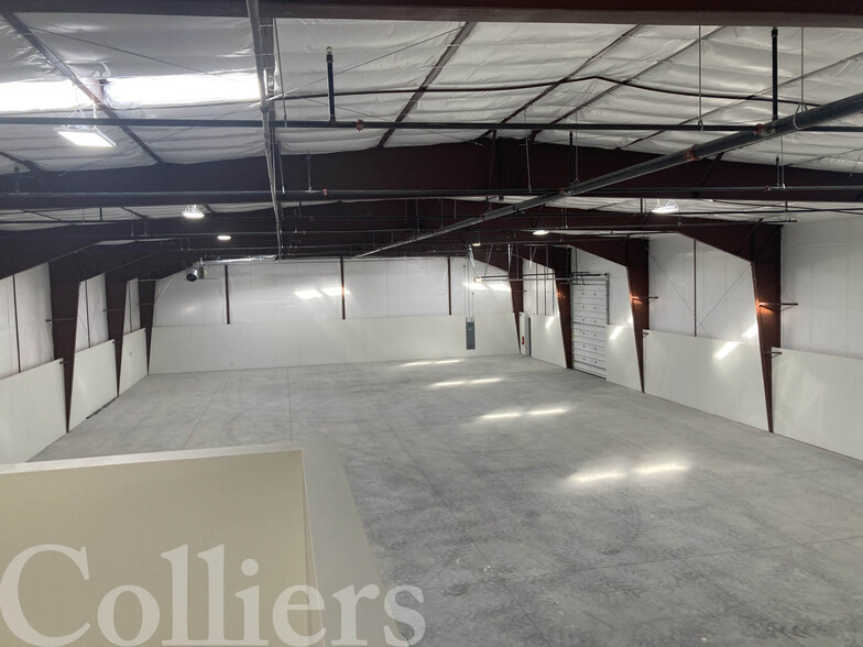 8515 E Cash Ln, Nampa, ID à louer - Photo de l’immeuble – Image 2 sur 3