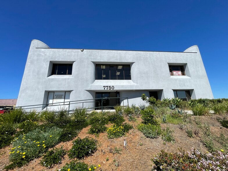 7750 Dagget St, San Diego, CA à louer - Photo de l’immeuble – Image 2 sur 13