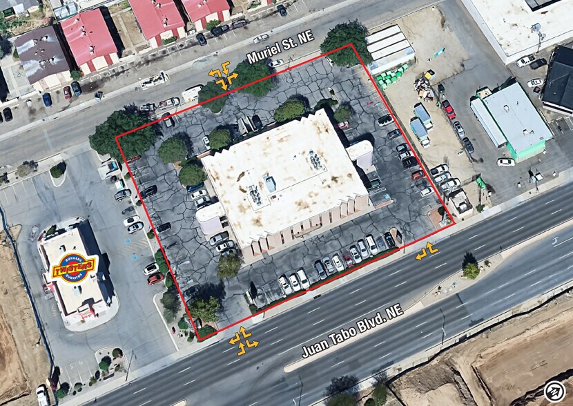 2901 Juan Tabo Blvd NE, Albuquerque, NM à louer - Photo de l’immeuble – Image 2 sur 12