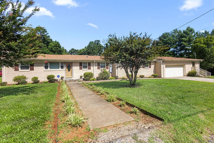 950 Totten Rd, Gibsonville, NC à vendre - Photo de l’immeuble – Image 2 sur 61