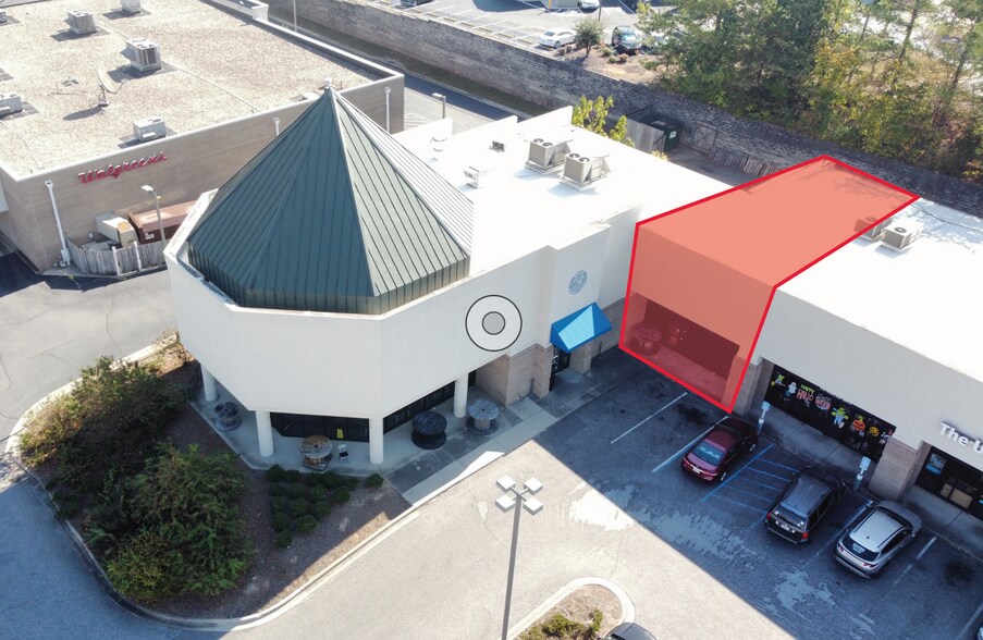 9340 Helena Rd, Birmingham, AL à louer - Photo de l’immeuble – Image 2 sur 5