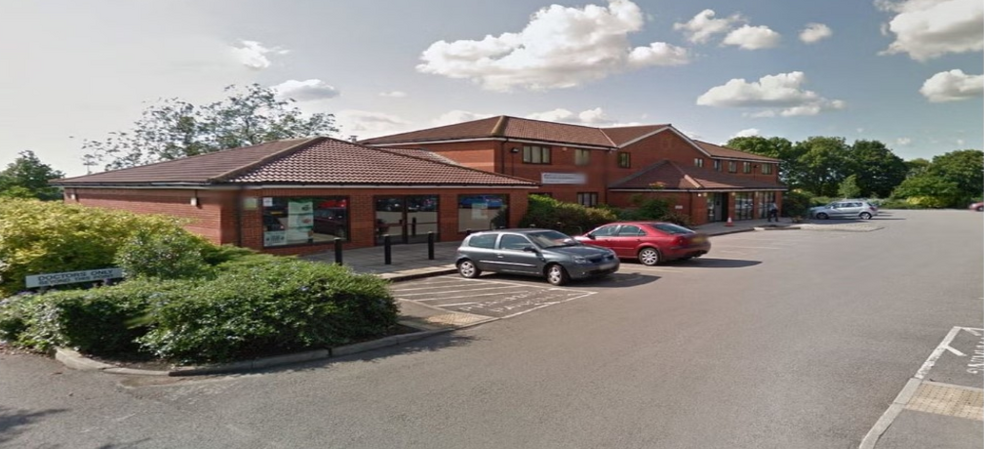 3 Whalley Dr, Milton Keynes à louer - Photo principale – Image 1 sur 1