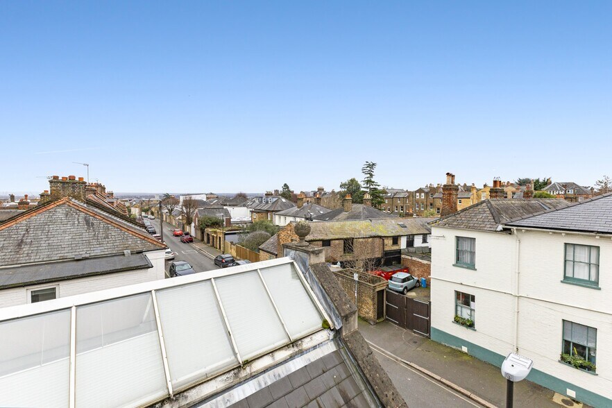 87 Ridgway, Londres à louer - Photo de l’immeuble – Image 2 sur 3