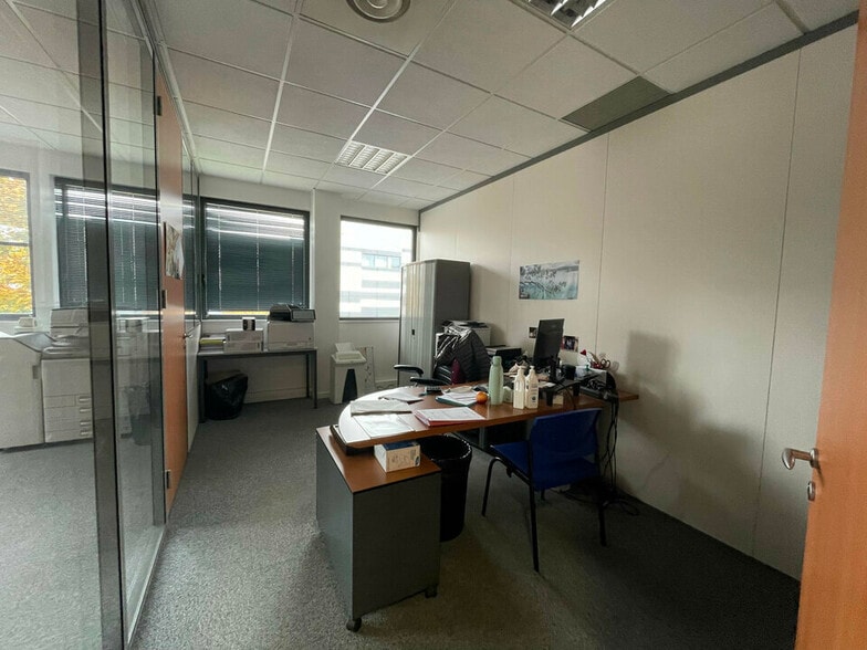 Bureau dans Limonest à vendre - Photo intérieure – Image 2 sur 6