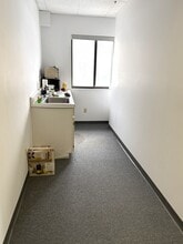 15R Hartford Ave, Granby, CT à louer Photo intérieure– Image 2 sur 3