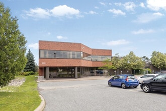 603 March Rd, Ottawa, ON à louer Photo intérieure– Image 1 sur 8