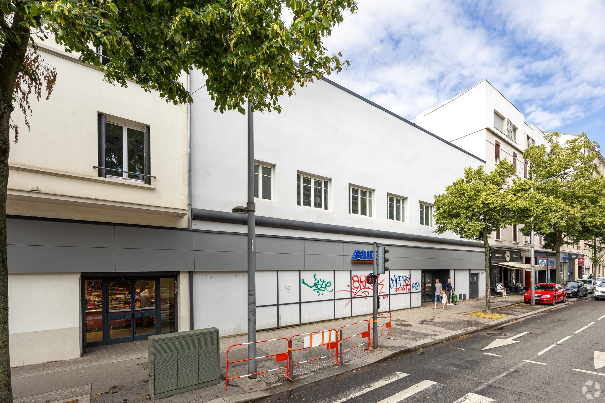 336 Avenue Berthelot, Lyon à louer Photo principale– Image 1 sur 18