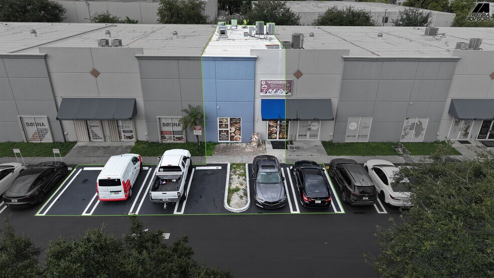 4960 NW 165th St, Miami, FL à vendre - Photo de l’immeuble – Image 3 sur 62