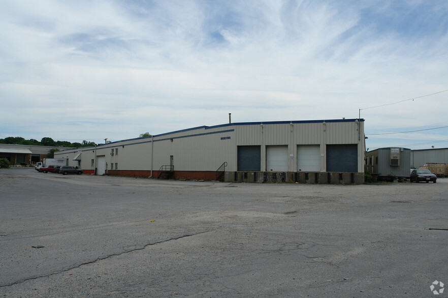 12210 Conway Rd, Beltsville, MD à louer - Photo de l’immeuble – Image 1 sur 3