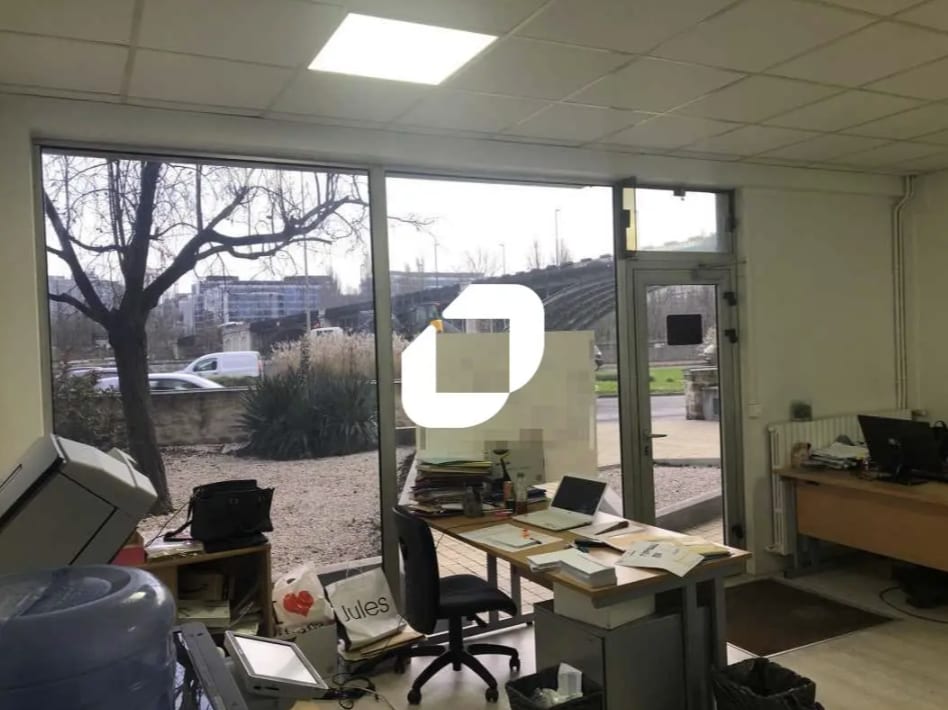 Courbevoie, HDS 92400 - Lot 1 -  - Photo intérieure - Image 1 of 7