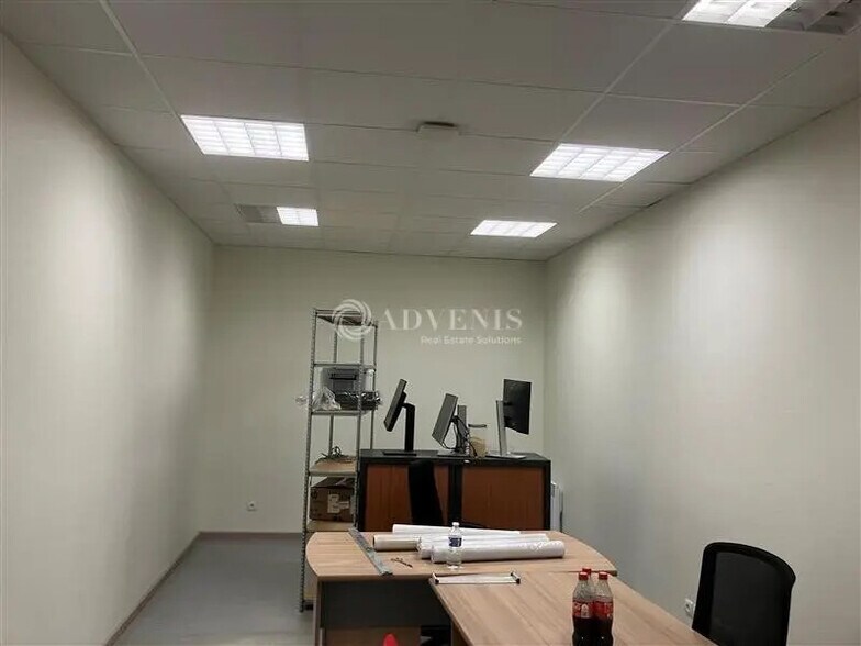 Bureau dans Vierzon à louer - Photo intérieure – Image 3 sur 6