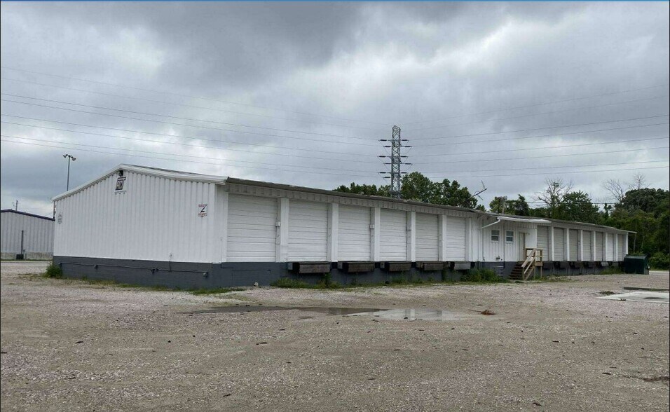 1416 Meyer Ave, Evansville, IN à vendre - Photo de l’immeuble – Image 2 sur 12