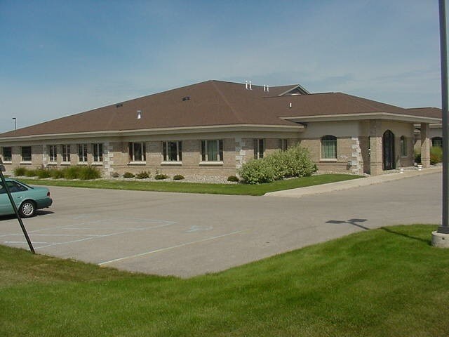 3941 Traxler Ct, Bay City, MI à louer - Photo de l’immeuble – Image 3 sur 12