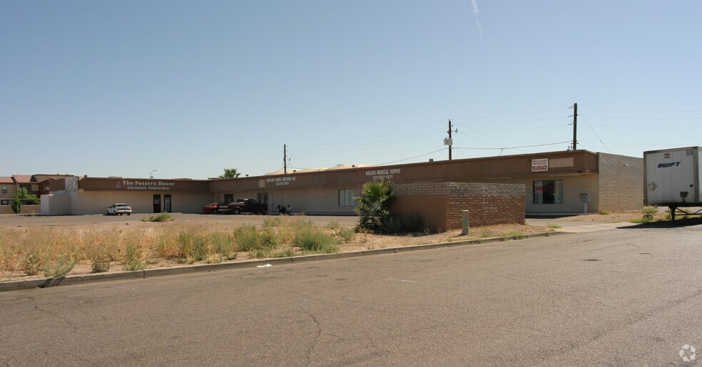 5832 W San Miguel Ave, Glendale, AZ à louer - Photo de l’immeuble – Image 2 sur 22