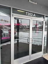 7262 Columbia Pike, Annandale, VA à louer Photo intérieure– Image 1 sur 3