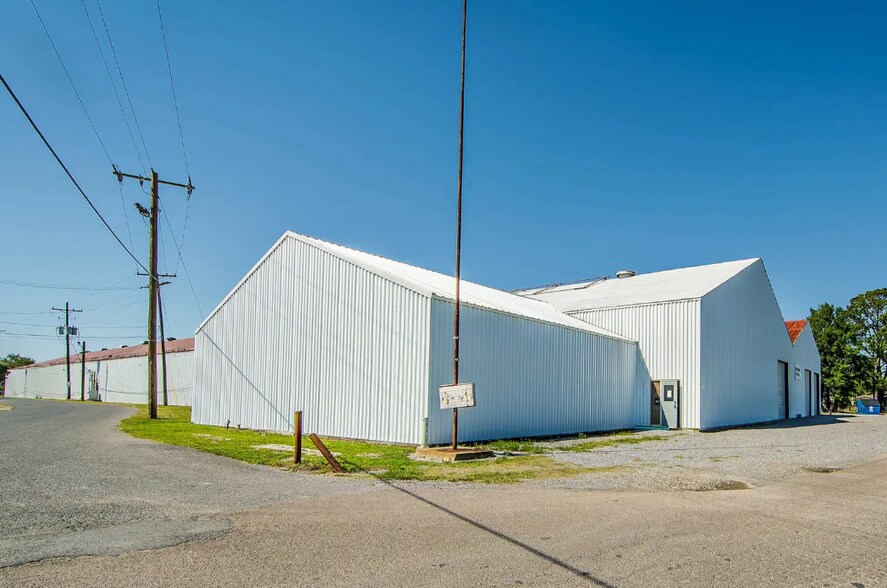 115 Thompson Pl, Thibodaux, LA à vendre - Photo principale – Image 1 sur 9