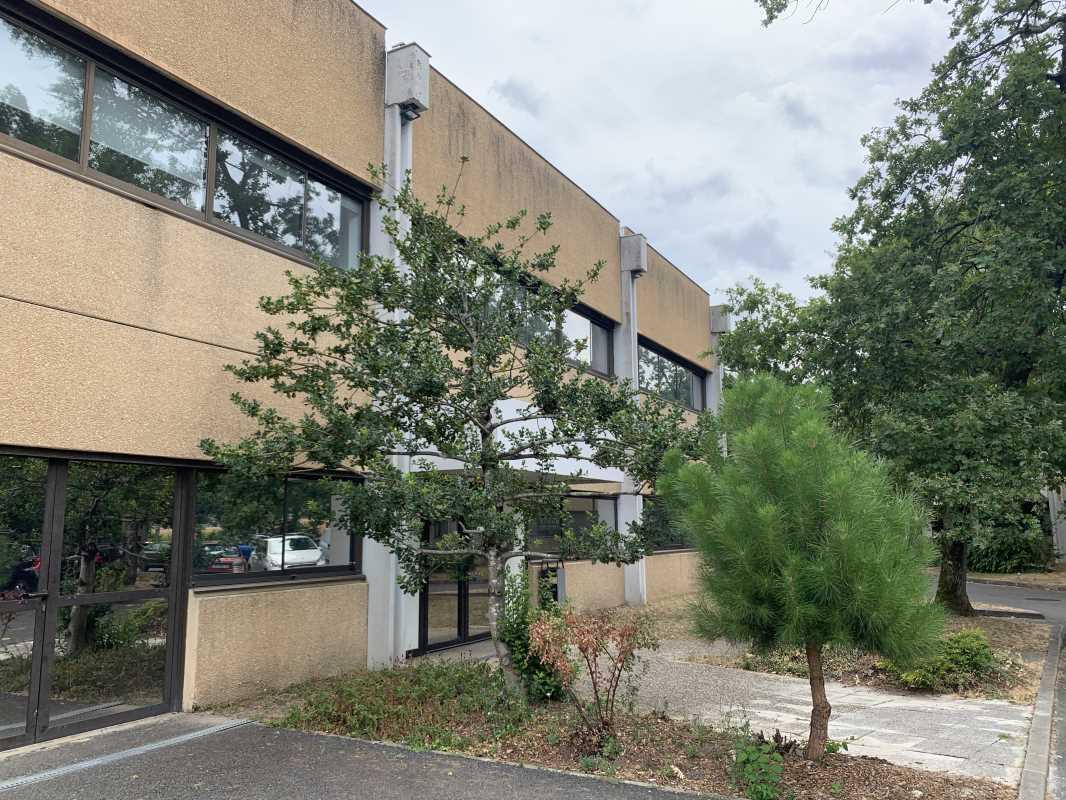 Bureau dans Mérignac à louer Photo de l’immeuble– Image 1 sur 6