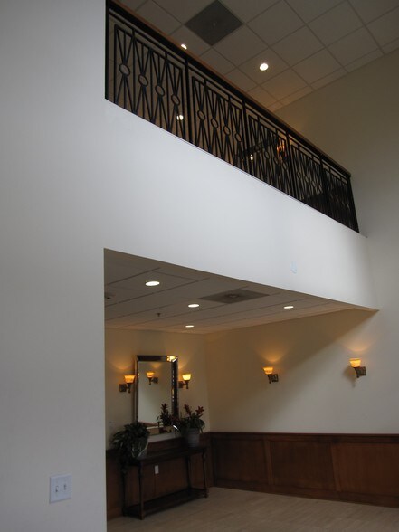 620 Cranbury Rd, East Brunswick, NJ à louer - Photo intérieure – Image 3 sur 4