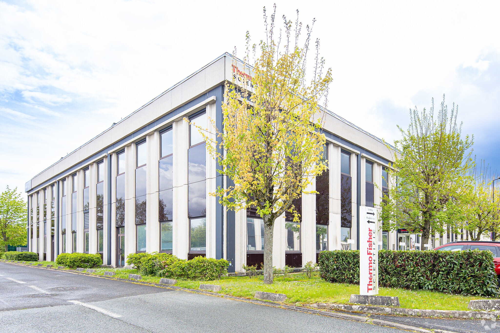 16 Avenue Du Québec, Villebon-sur-Yvette à louer Photo principale– Image 1 sur 3