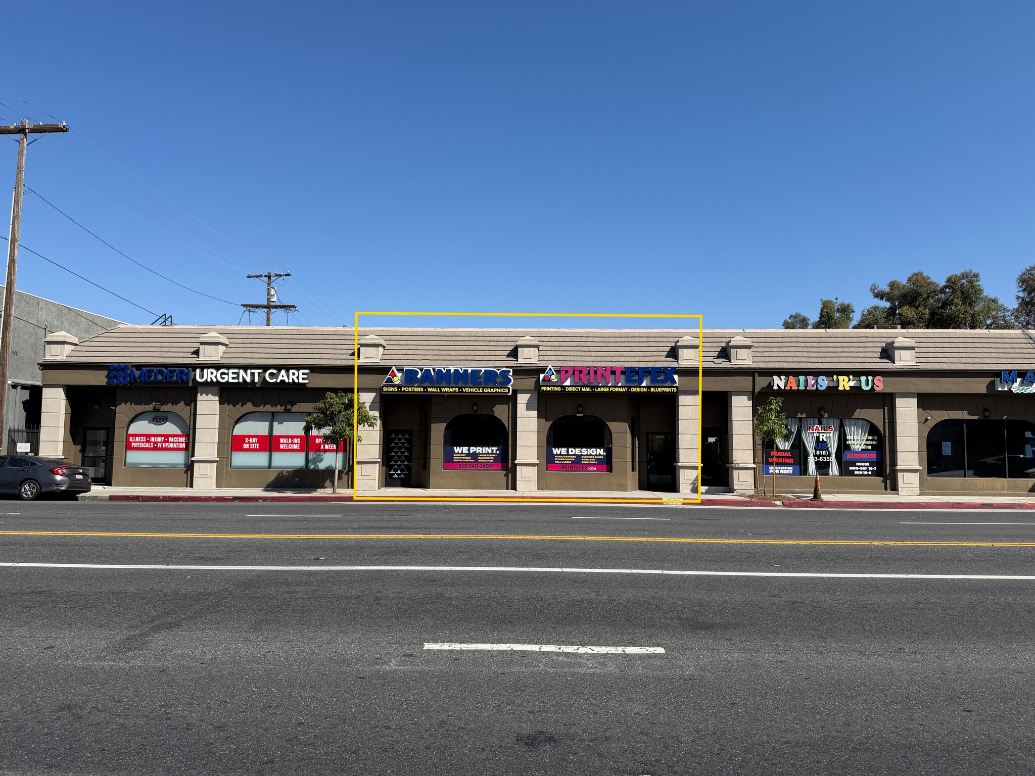 401 W Los Feliz Rd, Glendale, CA à louer Photo de l’immeuble– Image 1 sur 7