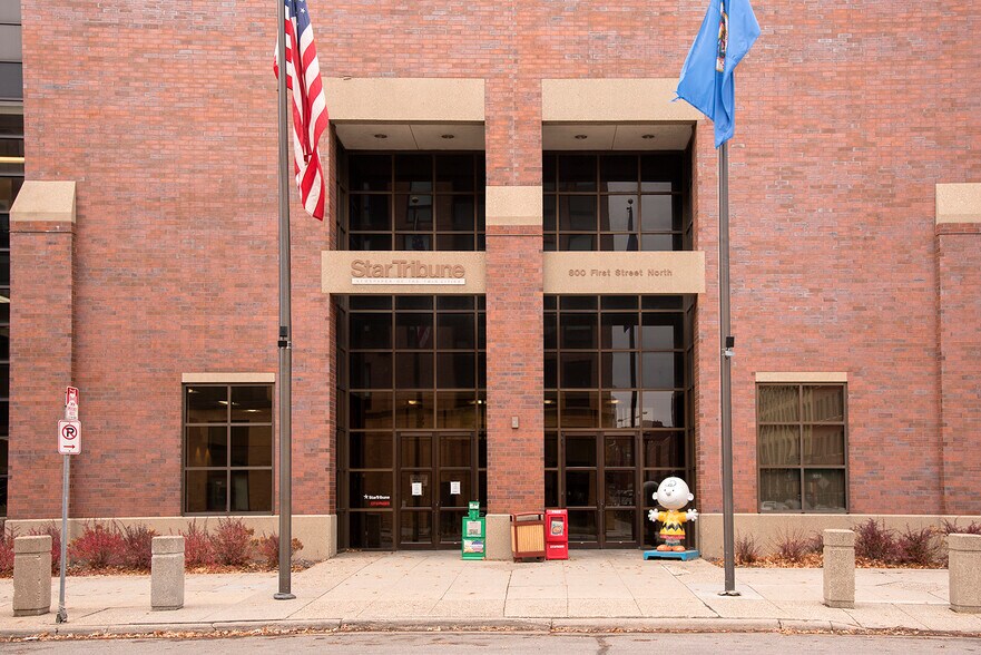 800 N 1st St, Minneapolis, MN à louer - Photo de l’immeuble – Image 2 sur 5