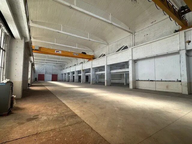 Industriel/Logistique dans Châtenoy-le-Royal à louer - Photo de l’immeuble – Image 2 sur 7