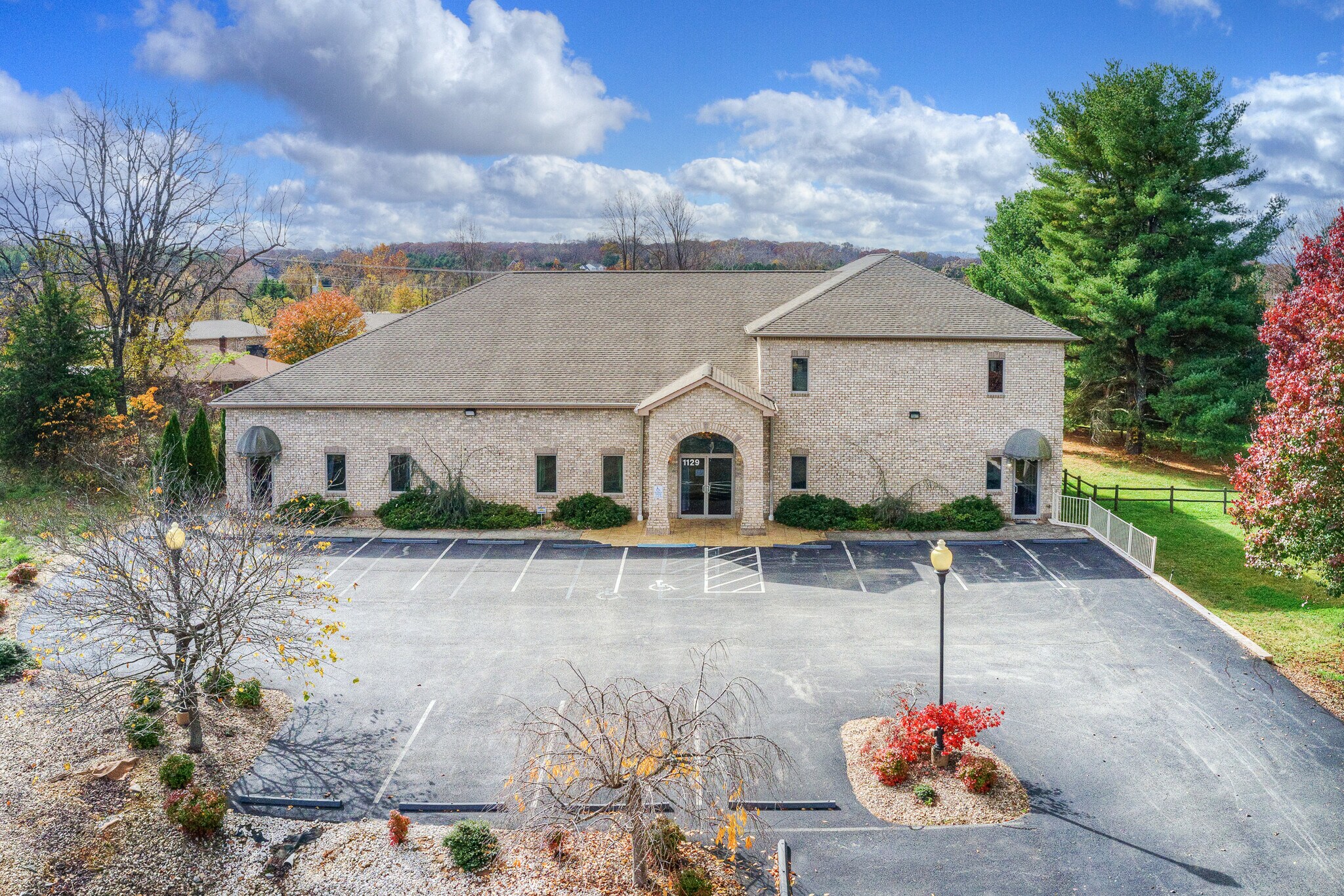 1129 Thomas Jefferson Rd, Forest, VA à vendre Photo principale– Image 1 sur 50