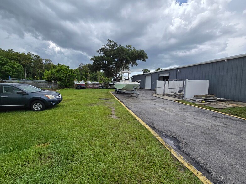 1606 Aber Rd, Orlando, FL à louer - Photo de l’immeuble – Image 3 sur 8