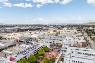 201 E Magnolia Blvd, Burbank, CA - VUE AÉRIENNE  vue de carte