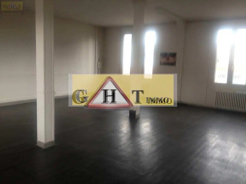 Bureau dans Champigny-sur-Marne à louer - Photo de l’immeuble – Image 1 sur 5