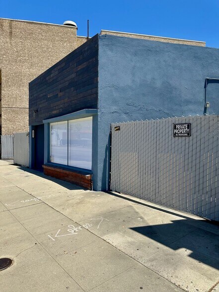 1912 W Olive Ave, Burbank, CA à louer - Photo de l’immeuble – Image 2 sur 16