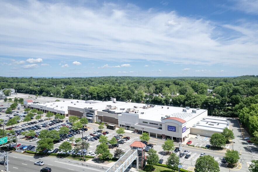 165 E State Route 4, Paramus, NJ à louer - Aérien – Image 1 sur 4