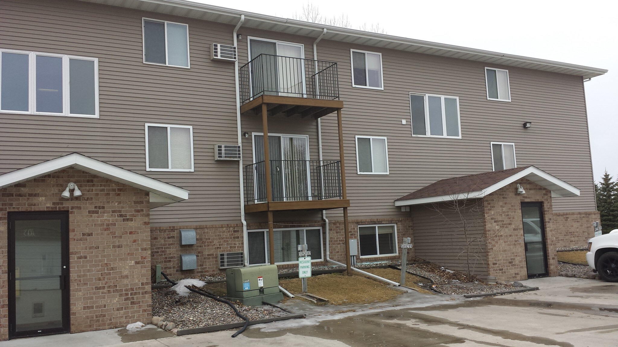 341 N 5th St, Pembina, ND à vendre Photo de l’immeuble– Image 1 sur 17