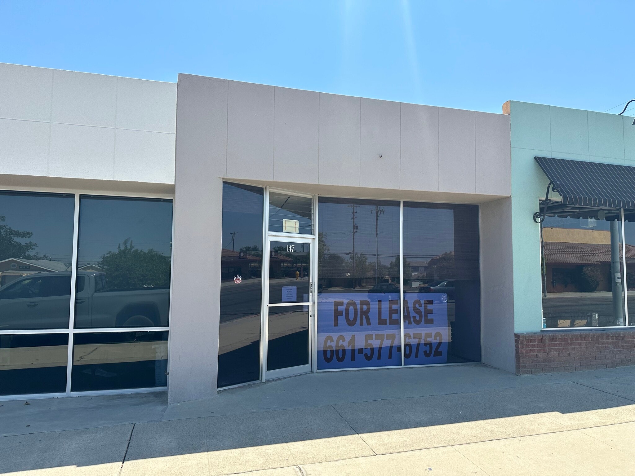 147 Kern St, Taft, CA à louer Photo de l’immeuble– Image 1 sur 7