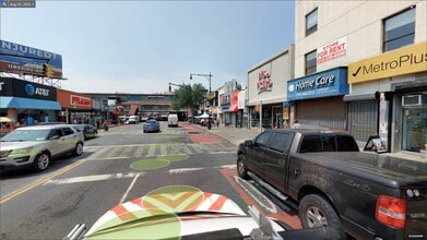 1-27 E Fordham Rd, Bronx, NY à louer Photo de l’immeuble– Image 2 sur 5