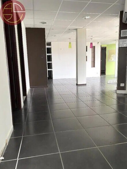 Local commercial dans Blagnac à vendre - Photo de l’immeuble – Image 3 sur 5