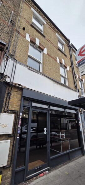 114 Green Lanes, Londres à louer - Photo de l’immeuble – Image 2 sur 8