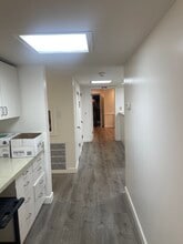 425 Estudillo Ave, San Leandro, CA à louer Photo intérieure– Image 1 sur 7