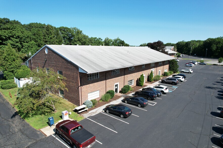 27 Midstate Dr, Auburn, MA à louer - Photo de l’immeuble – Image 2 sur 7