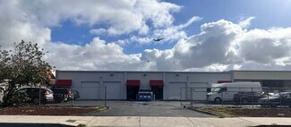 Plus de détails pour 7112-7118 De Celis Pl, Van Nuys, CA - Industriel/Logistique à vendre