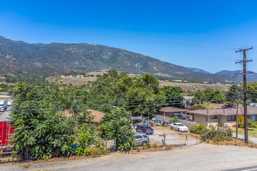18864 Cajon Blvd, San Bernardino, CA à vendre - Photo de l’immeuble – Image 3 sur 17