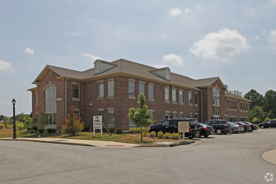 17014 New College Ave, Wildwood, MO à louer - Photo de l’immeuble – Image 3 sur 5