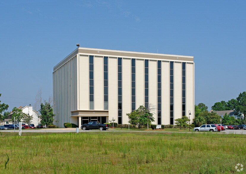 900 Western America Cir, Mobile, AL à louer - Photo de l’immeuble – Image 3 sur 11