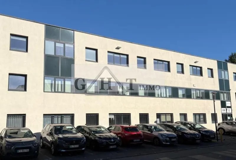 Industriel/Logistique dans Neuilly-Plaisance à vendre Photo de l’immeuble– Image 1 sur 6
