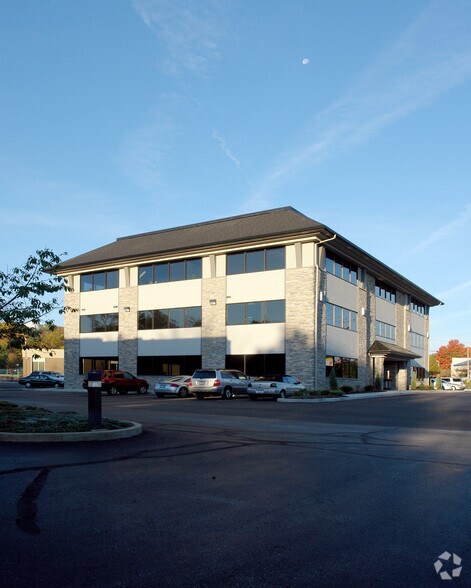 2660 W Market St, Akron, OH à louer - Photo de l’immeuble – Image 2 sur 8