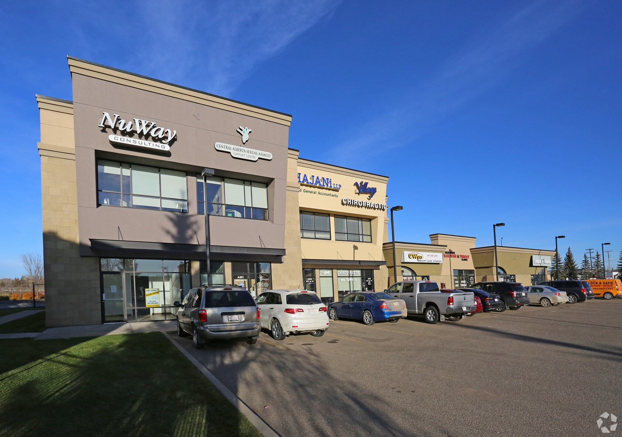 5212 48th St, Red Deer, AB à vendre Photo principale– Image 1 sur 6
