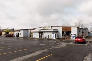 Plus de détails pour 22087 US Route 11, Watertown, NY - Local commercial à vendre