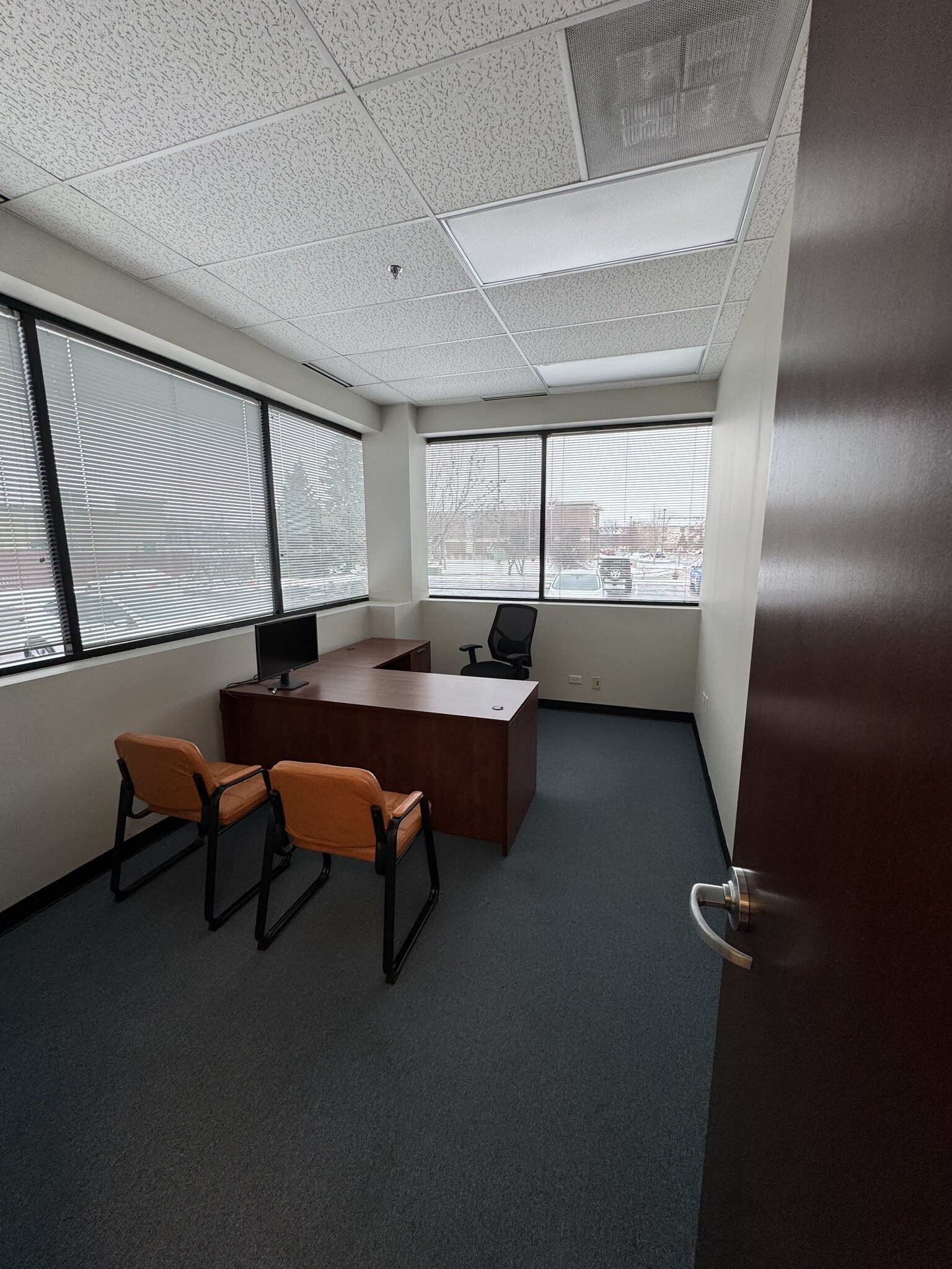 1952 Mcdowell Rd, Naperville, IL à louer Photo intérieure– Image 1 sur 5